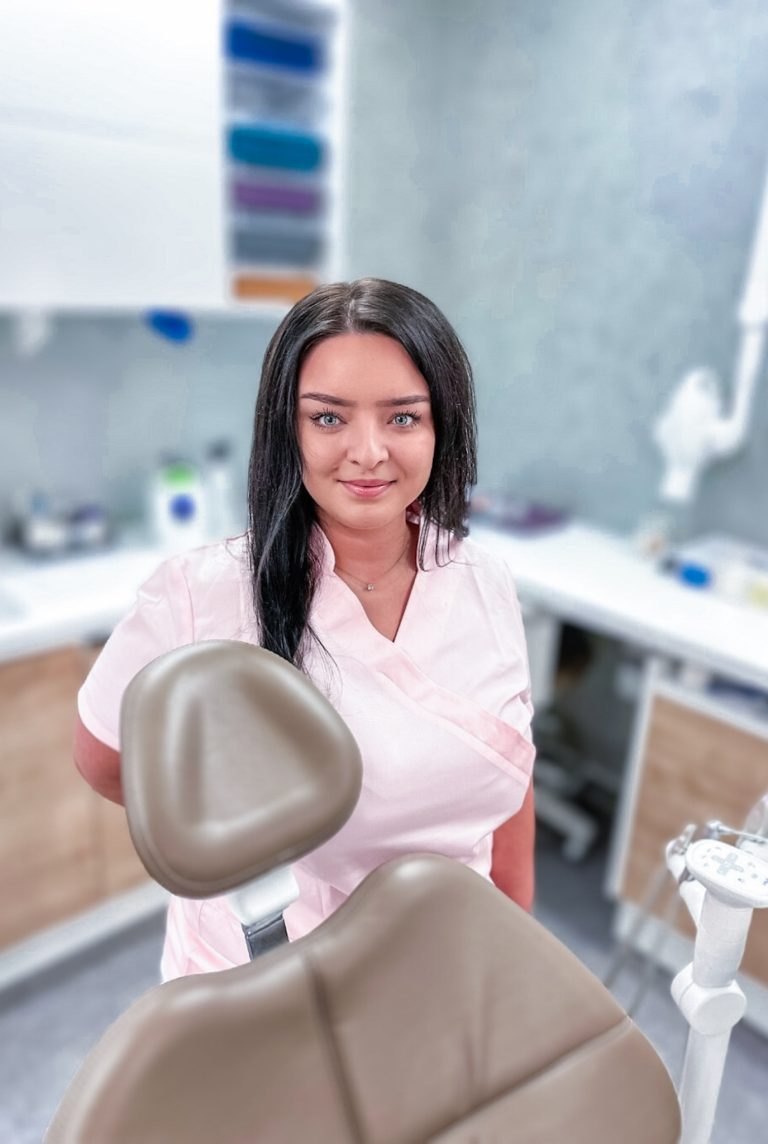 Bc. Simona Macuráková, sestřička, Dente clinic